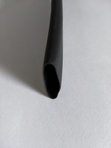 Rura termokurczliwa z klejem kolor czarny RCKC 12/3 1,22