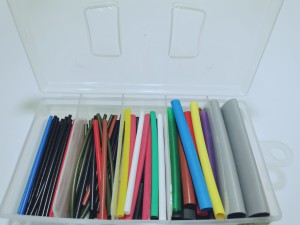 Zestaw odcinków rur termokurczliwych SB-SET 2 w pudełku