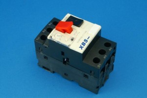 Wyłącznik silnikowy na szynę XBS MV 2,5-4A