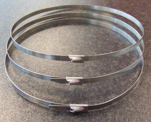 Opaska ze stali nierdzewnej 679x4,6 WKMLG op.-100szt.