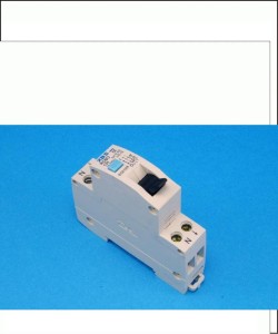 Wyłącznik nadprądowy 1-polowy na szynę 4,5kA XBSRCD+MCB C25 25A 30mA