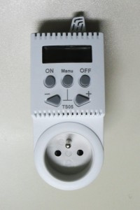 Termostat do elektrycznych urządzeń grzewczych TS05